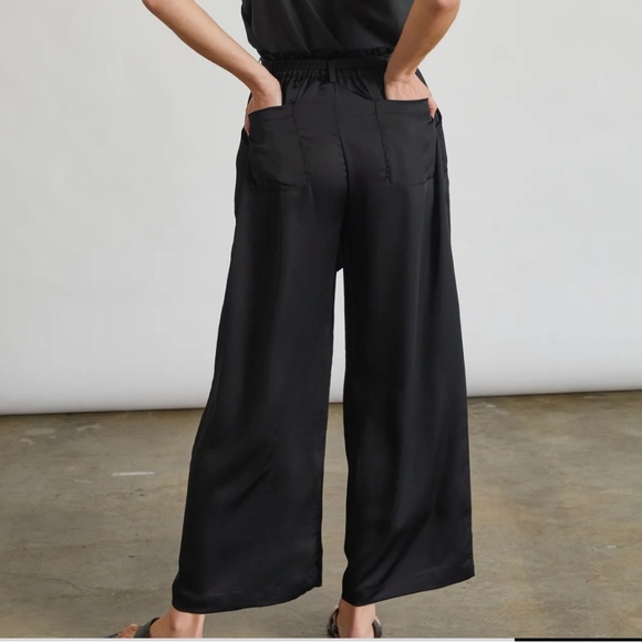 Amina Concept High Waisted Wide Leg Pant XS NWT - Picture 2 of 8